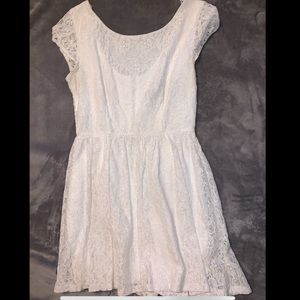 B. Darlin simple dress
